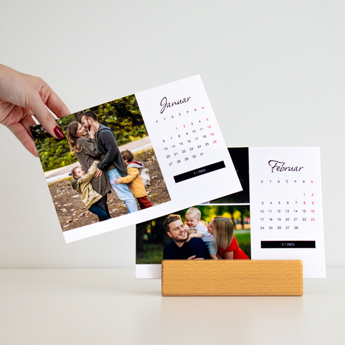 okrasni namizni koledar